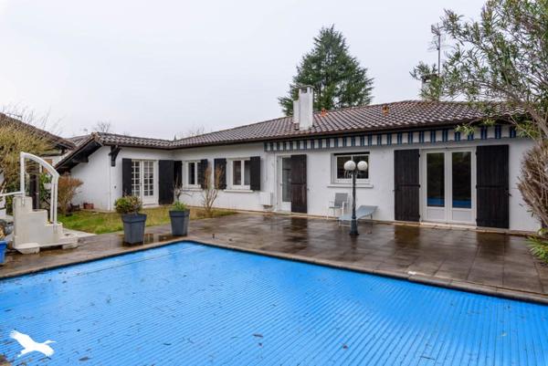 Maison à vendre |  Saint-Pierre-du-Mont |  6 pièces | 139 m²