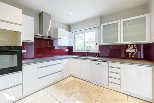 Maison à vendre |  Saint-Pierre-du-Mont |  6 pièces | 139 m²