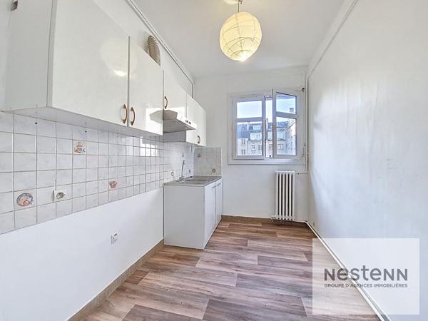 TOURS CENTRE proche Halles superbe Type 3