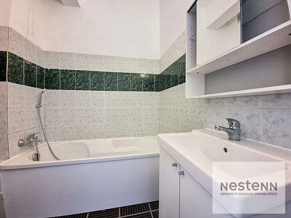 TOURS CENTRE proche Halles superbe Type 3