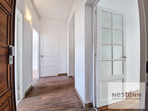 TOURS CENTRE proche Halles superbe Type 3