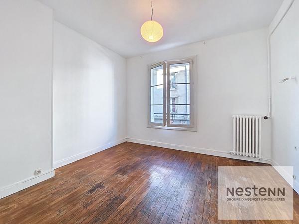 TOURS CENTRE proche Halles superbe Type 3