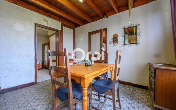 Maison à vendre    3 pièces •  Estaires