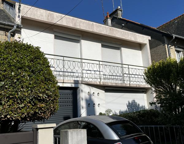 Saint-Malo (35400) En exclusivité - Maison de ville 3/4 chambres. Saint-Malo - Courtoisville.