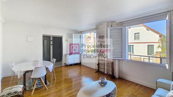 Maison  100m2  (130 au sol)   Très bon état  Terrasse sud-ouest 10m2  Versailles Porchefontaine