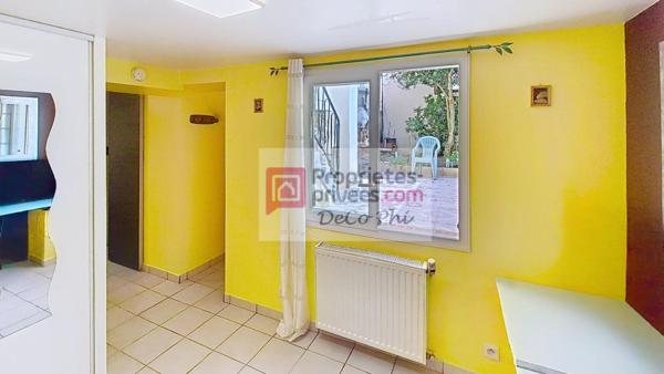 Maison  100m2  (130 au sol)   Très bon état  Terrasse sud-ouest 10m2  Versailles Porchefontaine