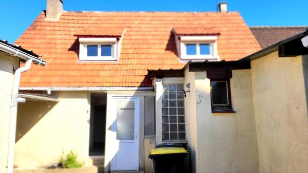 MAISON - 4 pièces LE COUDRAY (28)