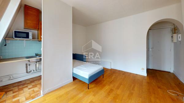 Appartement Paris 1 pièce d'environ 18 m2 au sol