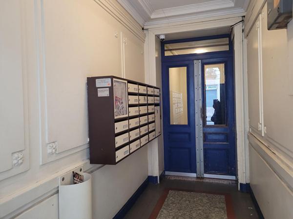 Appartement Paris 1 pièce d'environ 18 m2 au sol