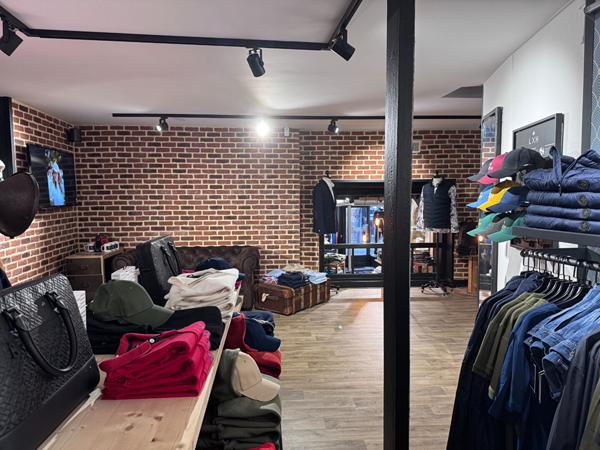 À VENDRE - DROIT AU BAIL - DINAN Centre ville