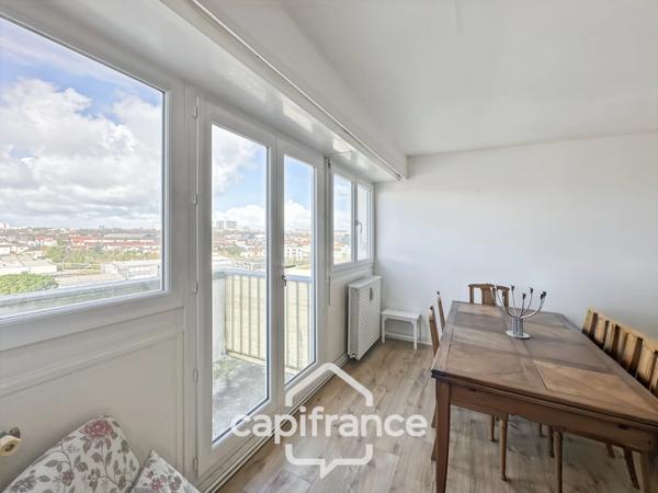 Appartement à vendre, La Rochelle quartier de La Genette, 69m2, 2 Chambres, dernier étage avec ascenseur, cave et parking