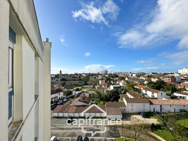 Appartement à vendre, La Rochelle quartier de La Genette, 69m2, 2 Chambres, dernier étage avec ascenseur, cave et parking