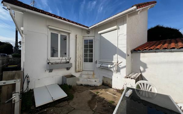 Maison à vendre    3 pièces • 33,04 m2 Royan