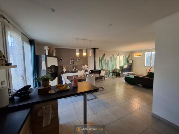 Pommeuse (77515) PAVILLON T5 sous-sol total, jardin 611 m²