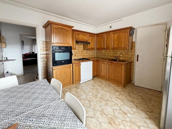 A VENDRE T4 QUARTIER FINOSELLO - 20 090 AJACCIO