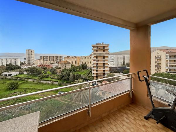 A VENDRE T4 QUARTIER FINOSELLO - 20 090 AJACCIO