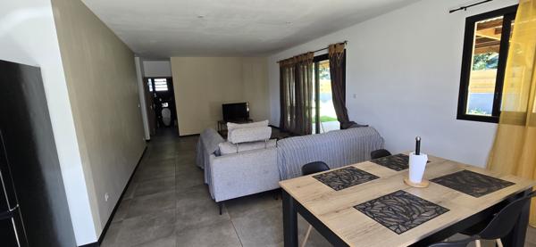 La Rivière (97421) Villa F5 Meublée La Rivière St Louis