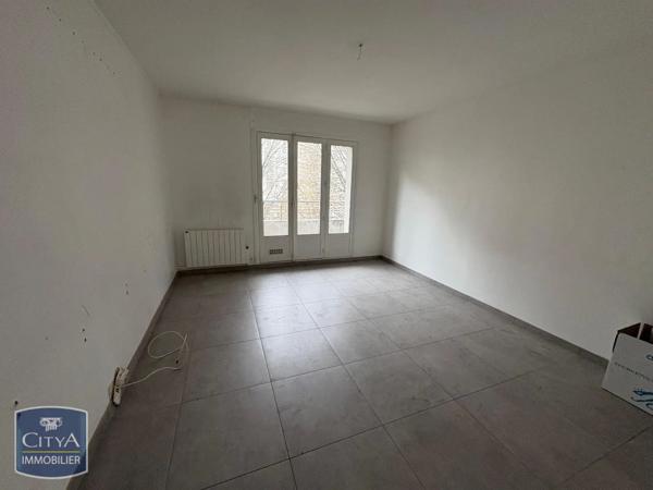 Appartement à louer 3 pièces 77m²