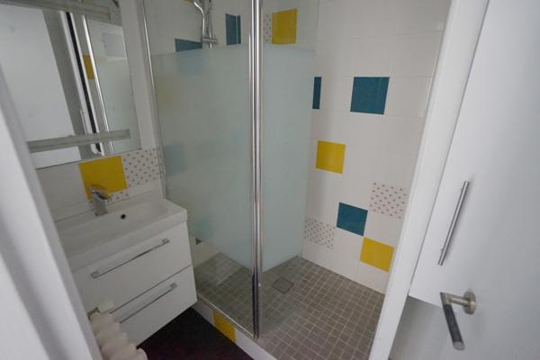 LILLE - APPARTEMENT - T2 MEUBLE