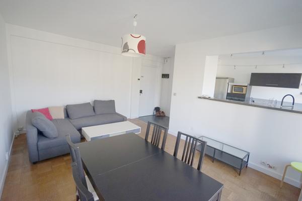 LILLE - APPARTEMENT - T2 MEUBLE