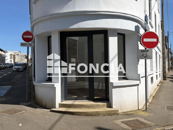 Location Local commercial 2 pièces 27.63 m² - 1 RUE SOLFERINO Brest 29200