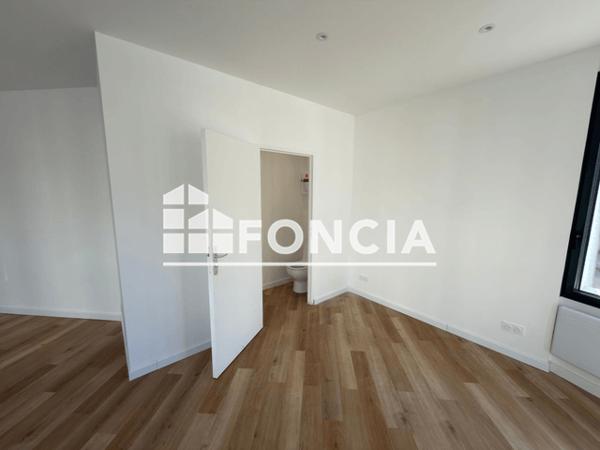 Location Local commercial 2 pièces 27.63 m² - 1 RUE SOLFERINO Brest 29200