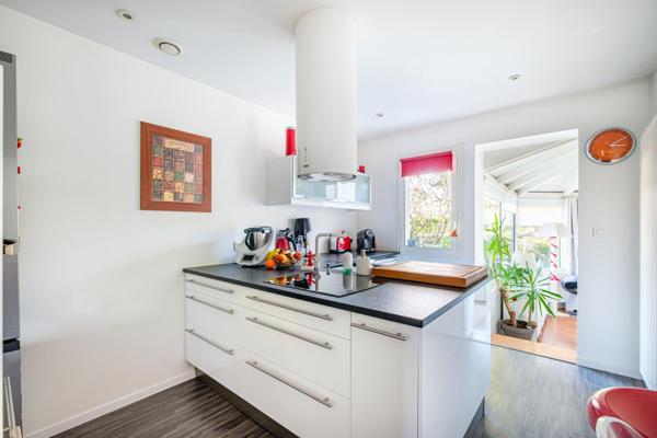 Maison à Dommartin, 69380 - 6 pièces 133m²