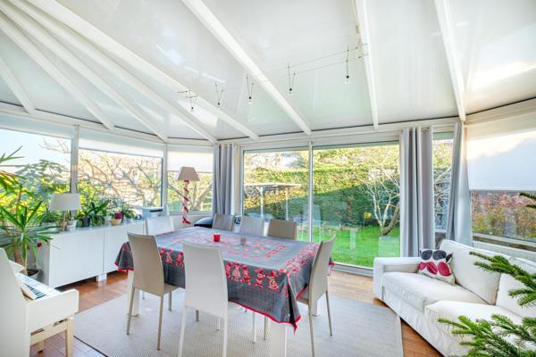 Maison à Dommartin, 69380 - 6 pièces 133m²