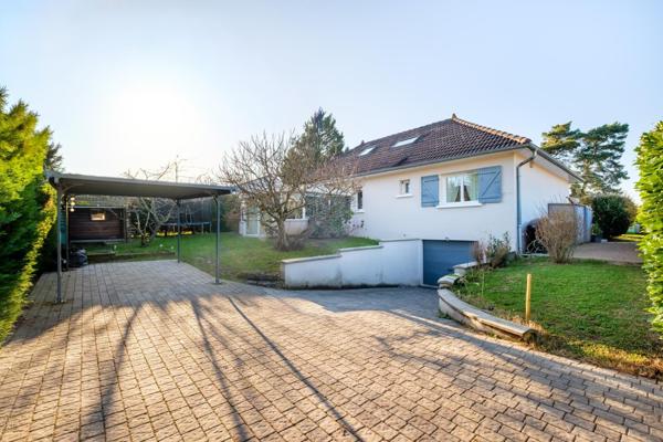 Maison à Dommartin, 69380 - 6 pièces 133m²