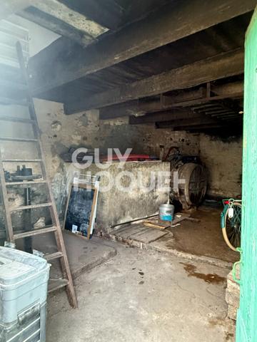 À vendre : CHAI et remise à Dolus d'Oléron !