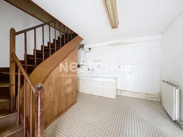 Maison Lucon a vendre rénovation pierre jardin centre ville