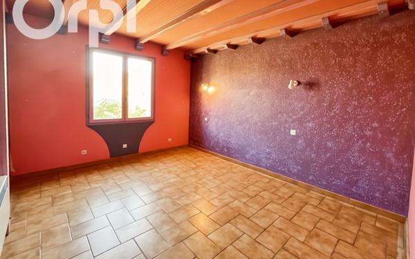 Maison à vendre    5 pièces •  Lachapelle-sous-Aubenas