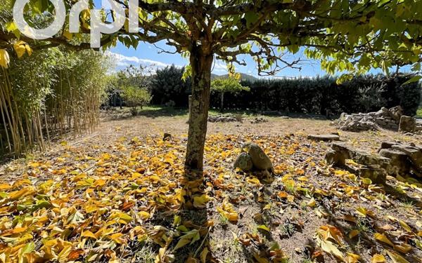 Maison à vendre    5 pièces •  Lachapelle-sous-Aubenas