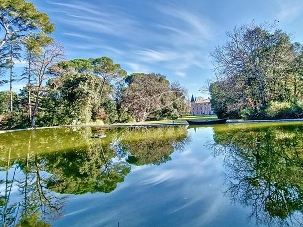 Château 1450 m² Parc 4 Ha