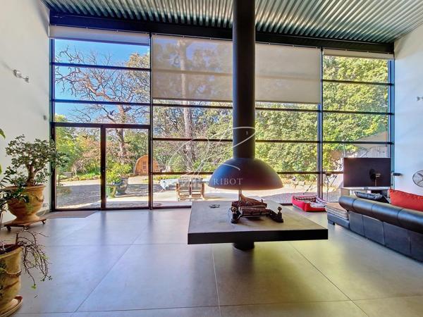 Château 1450 m² Parc 4 Ha