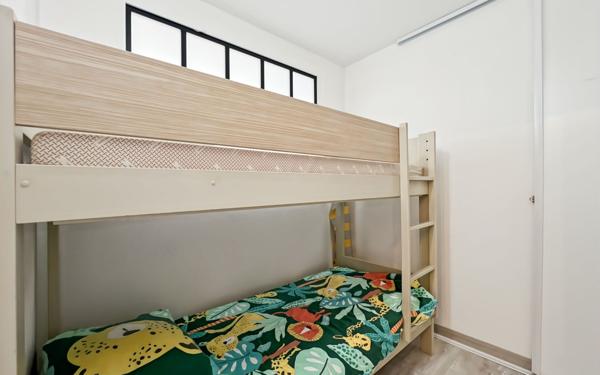 Appartement à vendre    2 pièces • 48,52 m2 Fréjus