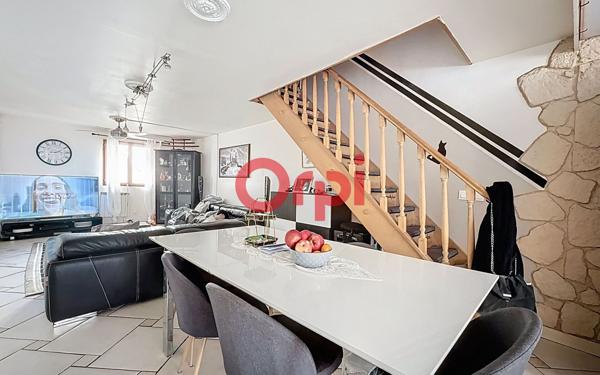 Maison à vendre    3 pièces • 87 m2 La Seyne-sur-Mer