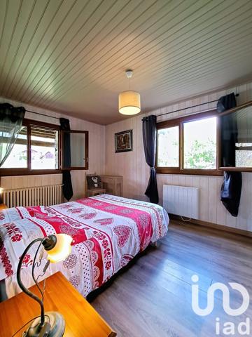 Châlet 6 pièces de 212 m² à Puy-Saint-Vincent (05290)