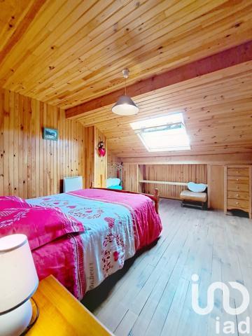 Châlet 6 pièces de 212 m² à Puy-Saint-Vincent (05290)