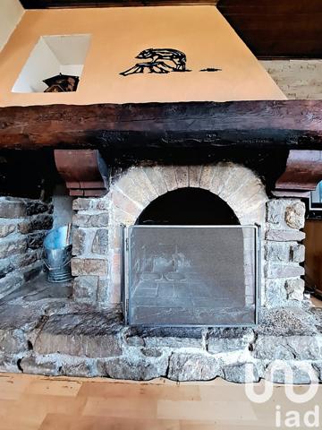 Châlet 6 pièces de 212 m² à Puy-Saint-Vincent (05290)