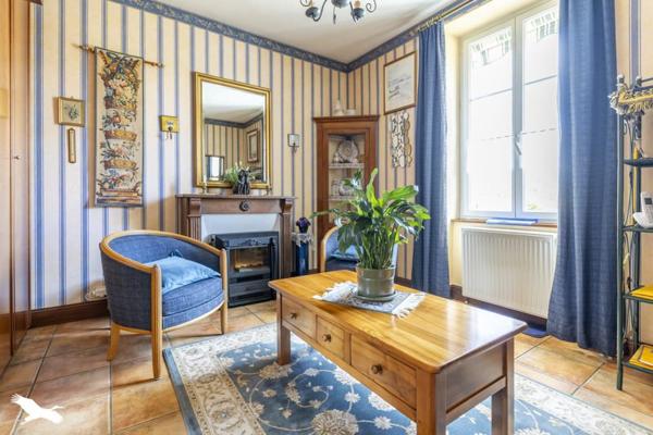 Maison à vendre 229 900 € Dun-le-Palestel 6 p 165 m² DPE E