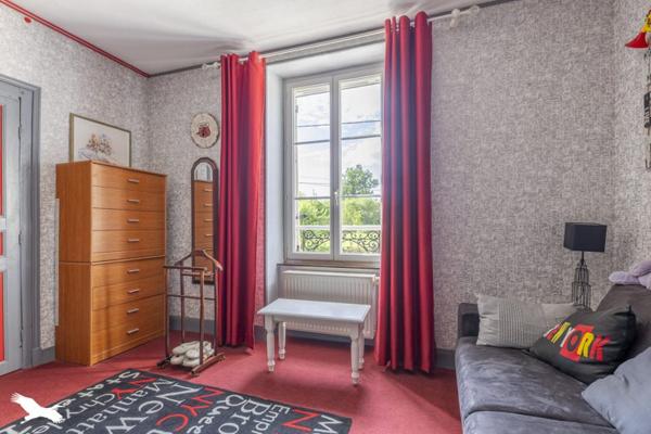 Maison à vendre 229 900 € Dun-le-Palestel 6 p 165 m² DPE E