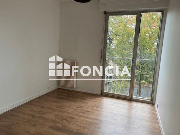 Location Appartement 4 pièces 74.3 m² - 14 RESIDENCE LA THEUILLERIE Ris Orangis 91130