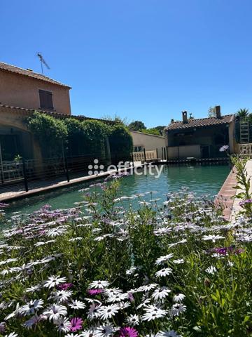 Maison 7 pièces - 220 m²