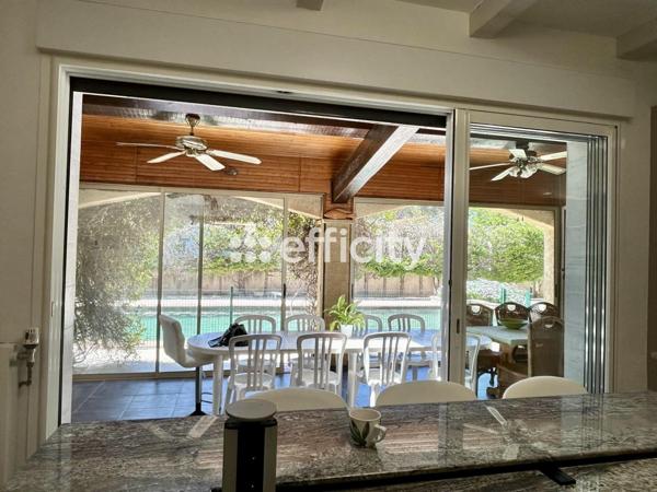 Maison 7 pièces - 220 m²