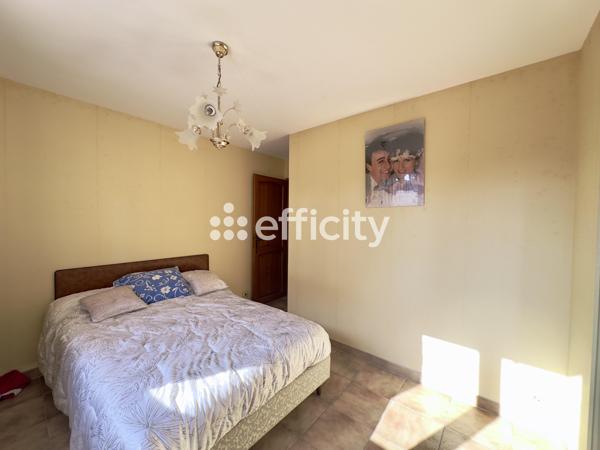 Maison 7 pièces - 220 m²