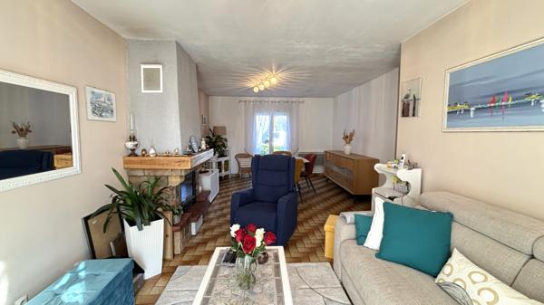 Maison Montoir De Bretagne de 75m², 2chambres et 1bureau, un garage, jardin clos et arboré