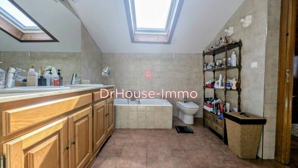 Maison à vendre 8 pièces de 281 m²