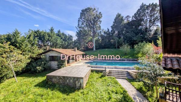 Maison à vendre 8 pièces de 281 m²