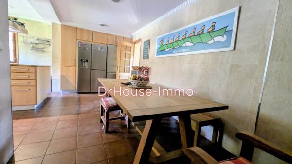 Maison à vendre 8 pièces de 281 m²